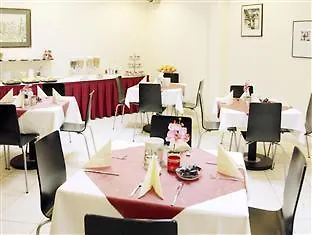 Hotel Elite An Der Universitaet Cologne Guest house